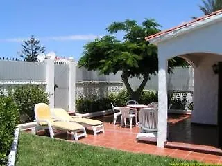 Porches Apartment